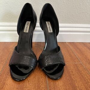 Steve Madden Black Snake Skin Open Toe Pumps